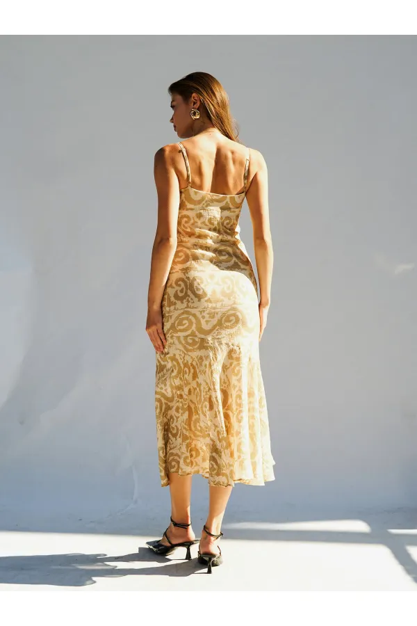 111460 ROBE À BRETELLES