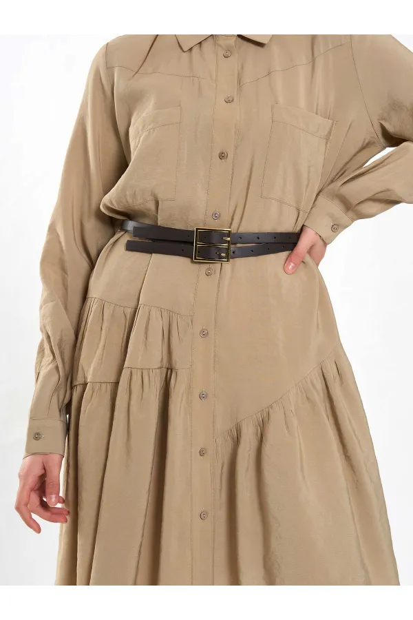 Robe asymétrique à volants et ceinture 111703