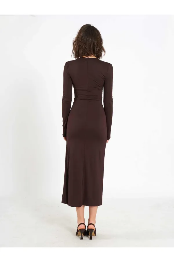 Robe midi drapée sur le devant 111699