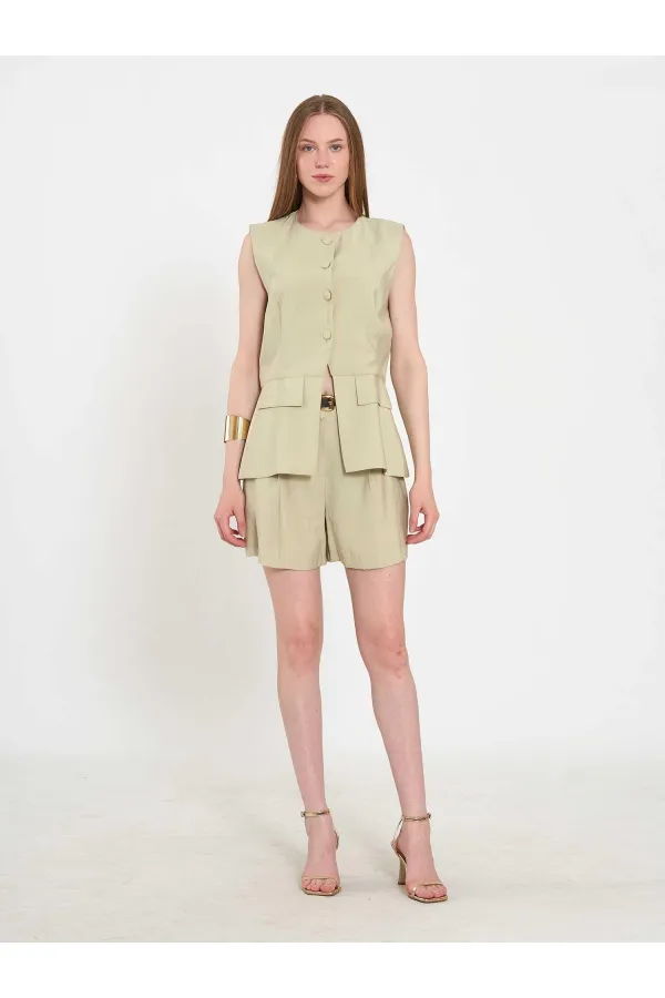 120732 Vest with Ruffled Hem