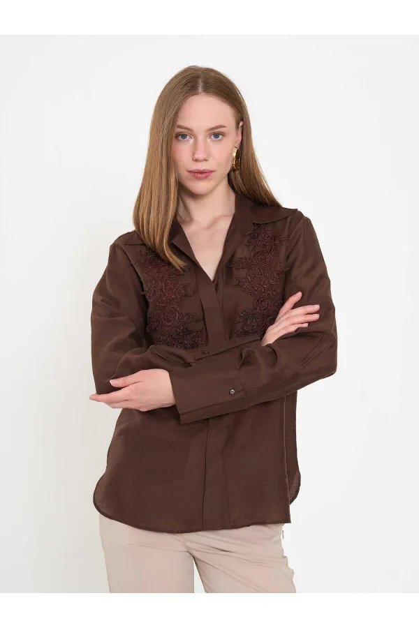 080820 Tencel Shirt with Lace Details