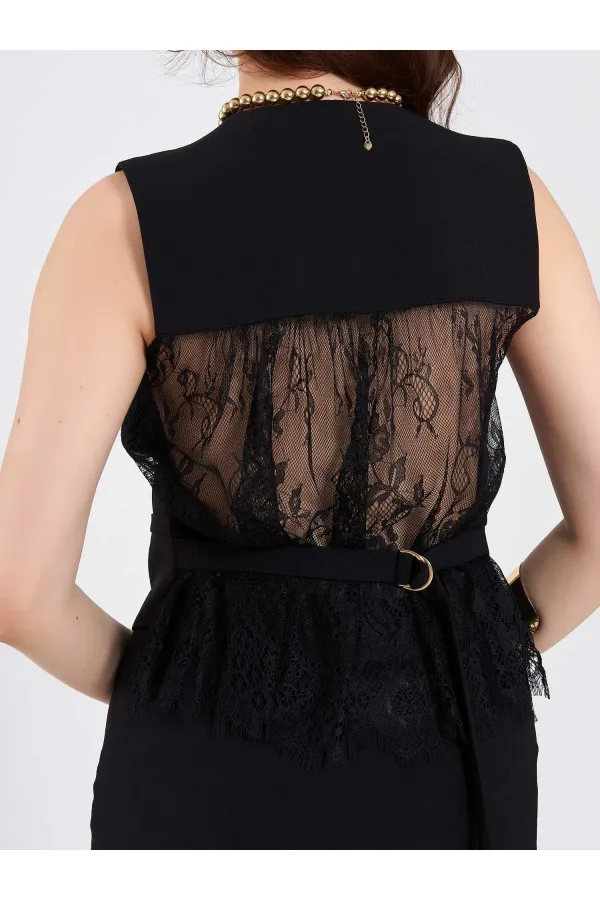 120748 Vest with Lace Detail and Buckle on the Back 120748 Vest with Lace Detail and Buckle on the Back