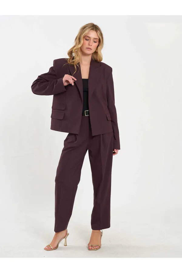 131044 Wide Shoulder Oversize Jacket