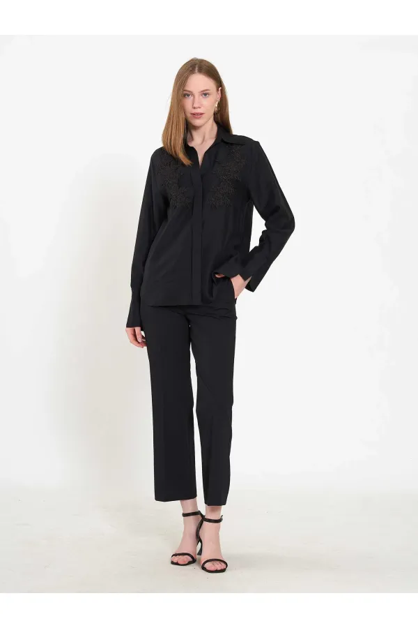 080820 Tencel Shirt with Lace Details