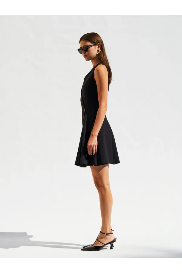 111611 Sleeveless Mini Button Detail Dress