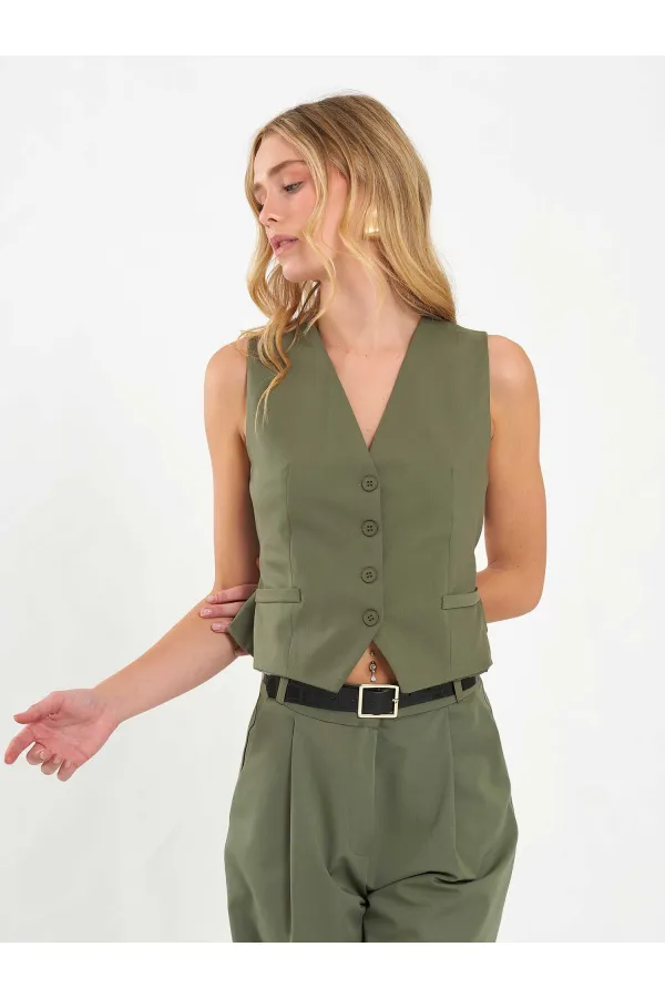 120738 Sırtı Tokalı Yelek