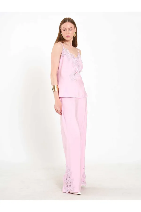 220657 Lace Detail Top and Bottom Set