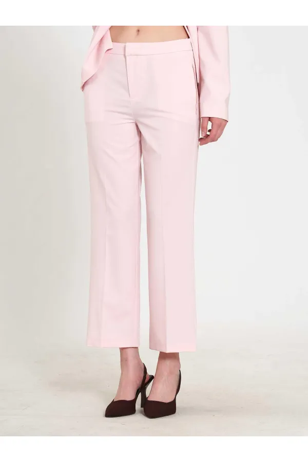 031674 Short Leg Stella Trousers