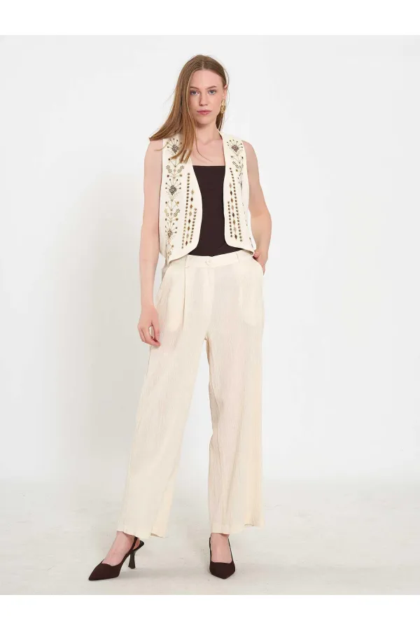 220524 Embroidered Vest Set
