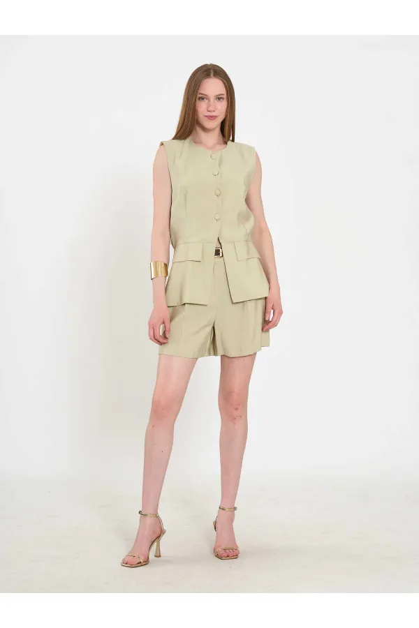 120732 Vest with Ruffled Hem