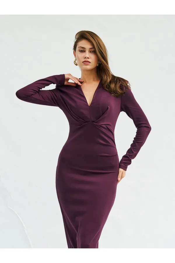 111632 Önü V Yaka Vatkalı Elbise