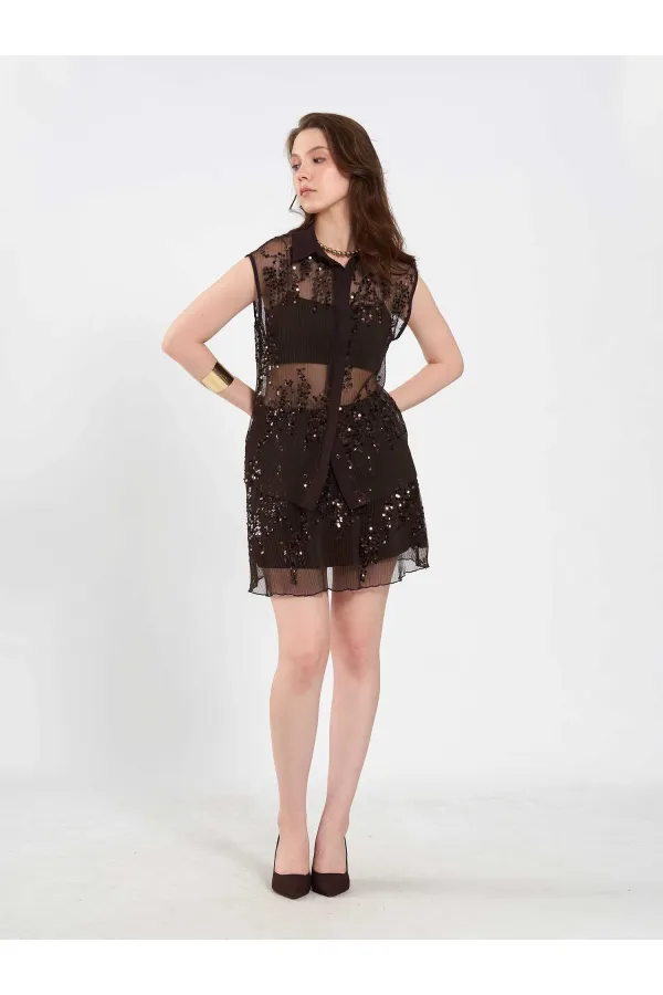 Chemise sans manches à sequins et ornements 080821
