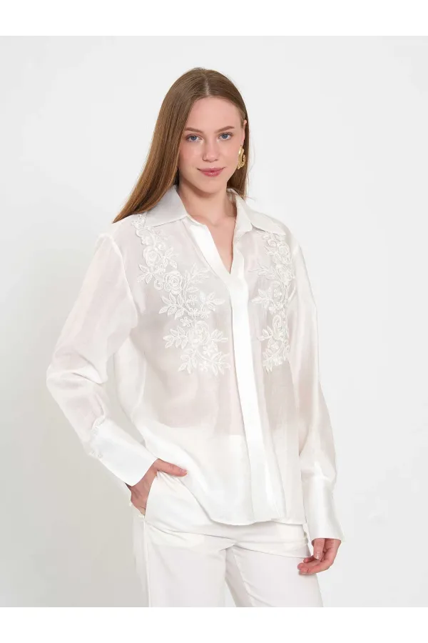 080820 Tencel Shirt with Lace Details