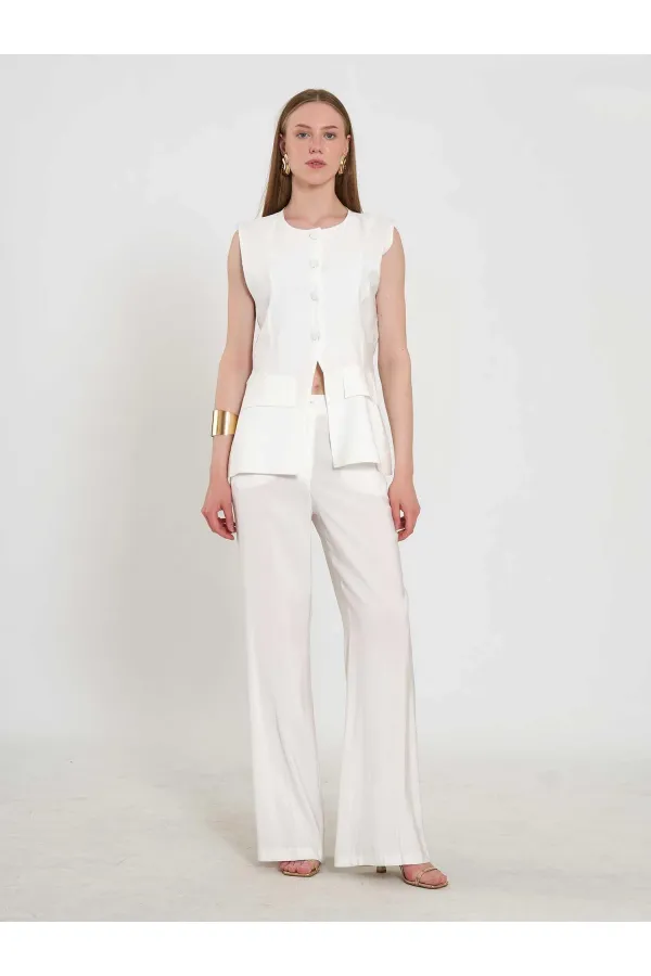 120732 Vest with Ruffled Hem