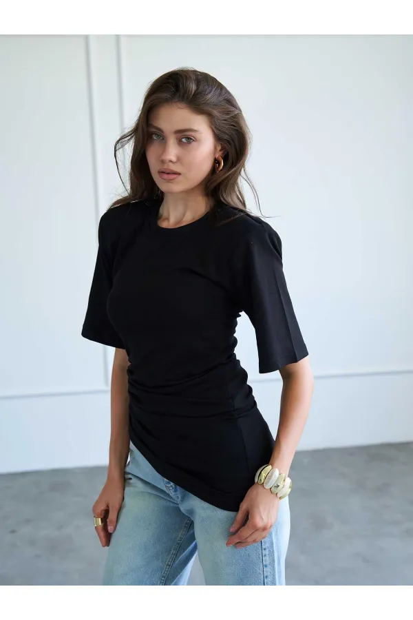 050748 Vatkalı Büzgülü T-shirt
