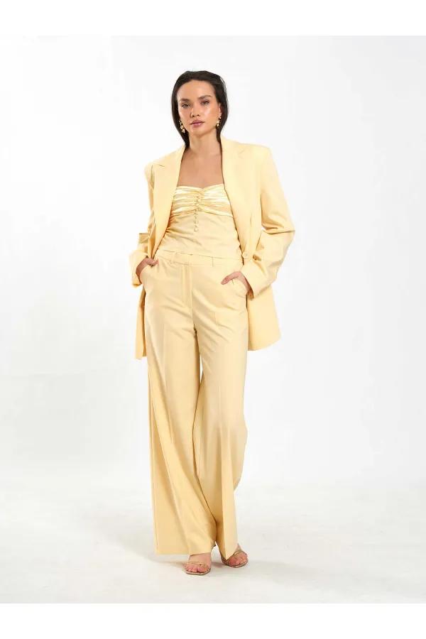 031627 Straight Leg Trousers