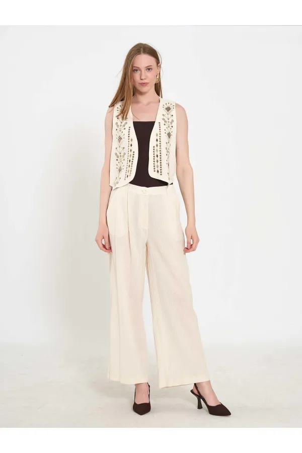 220524 Embroidered Vest Set
