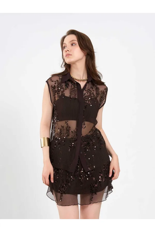 Chemise sans manches à sequins et ornements 080821