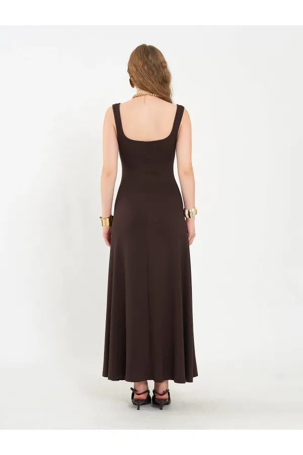 111687 Midi Volanlı Elbise