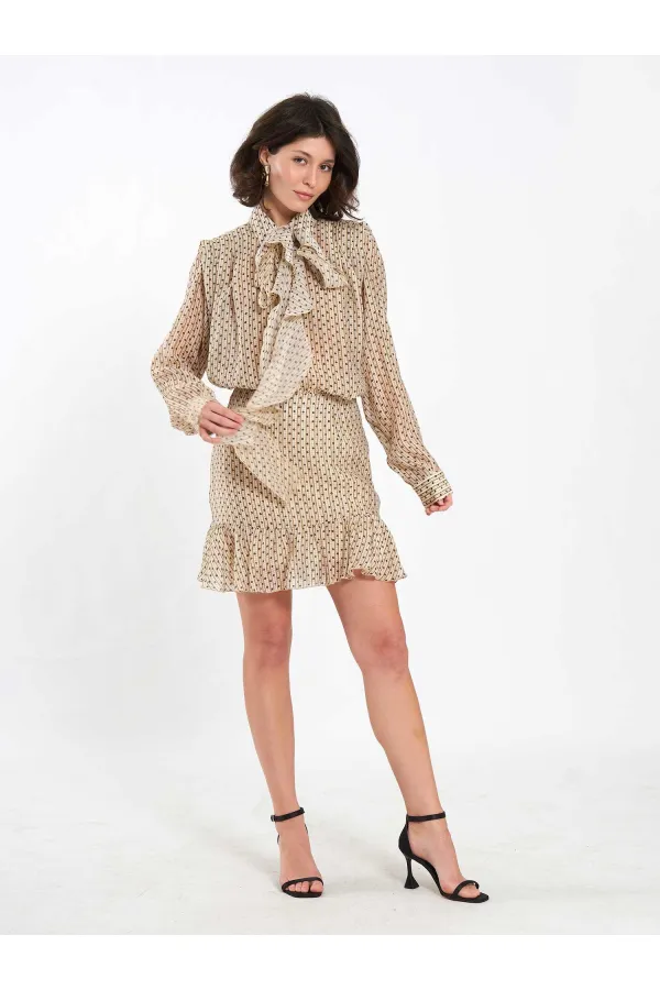 080810 Padded Front Pleated Shirt