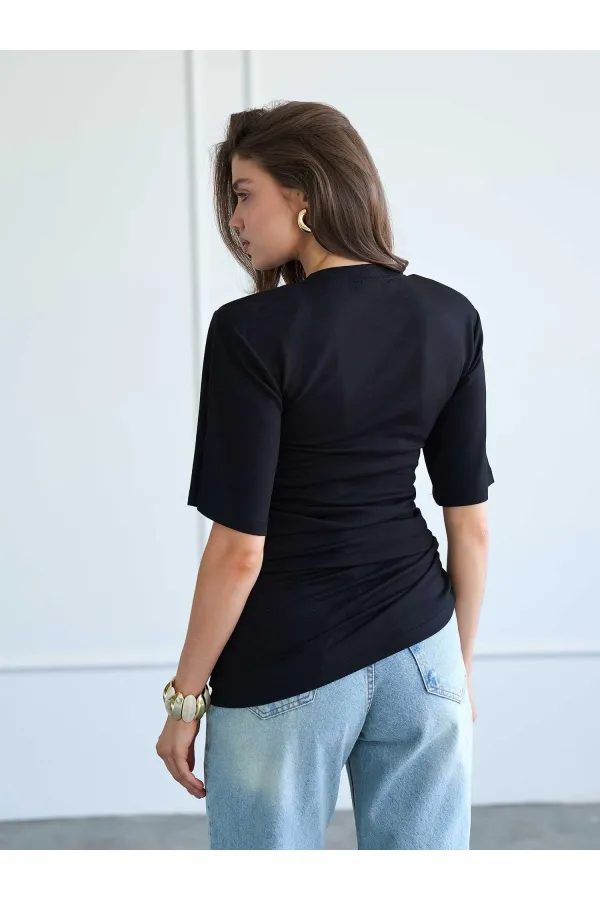 050748 Vatkalı Büzgülü T-shirt