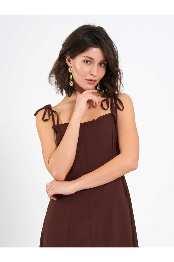 Robe midi en voile à volants 111554