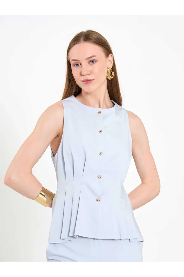 120746 Stella Waist-Fitted Vest