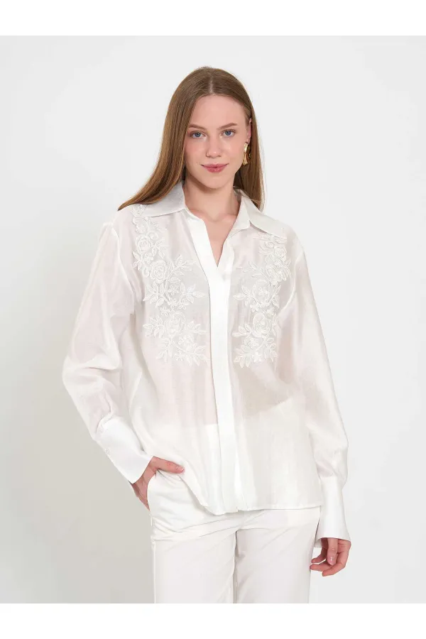 080820 Tencel Shirt with Lace Details