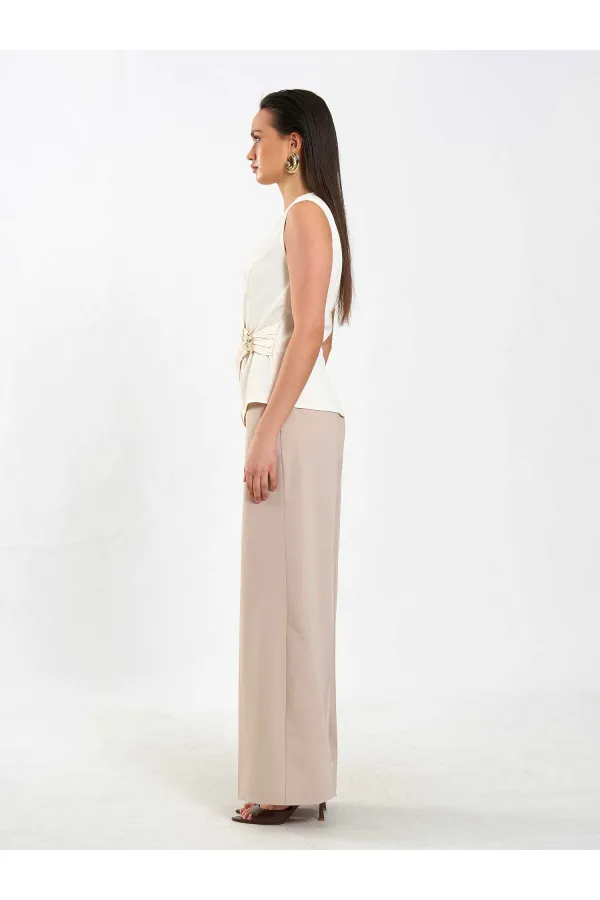 071892 Tokalı V Yaka Asimetrik Bluz