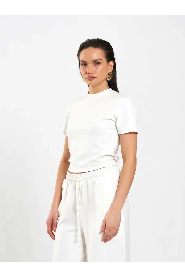 050734 Bisiklet Yaka Crop T-Shirt