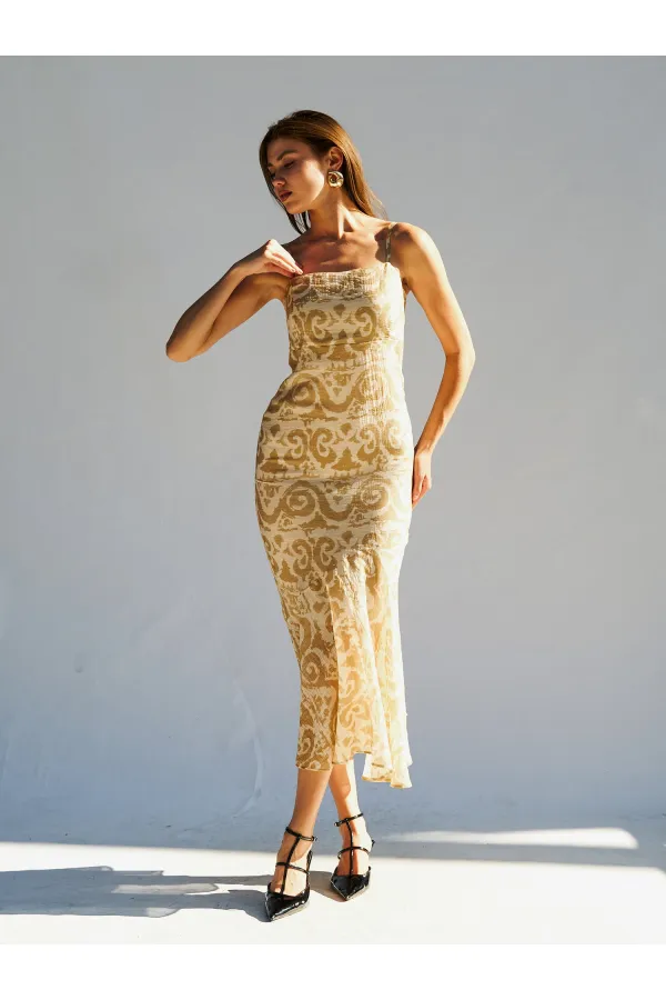 111460 ROBE À BRETELLES