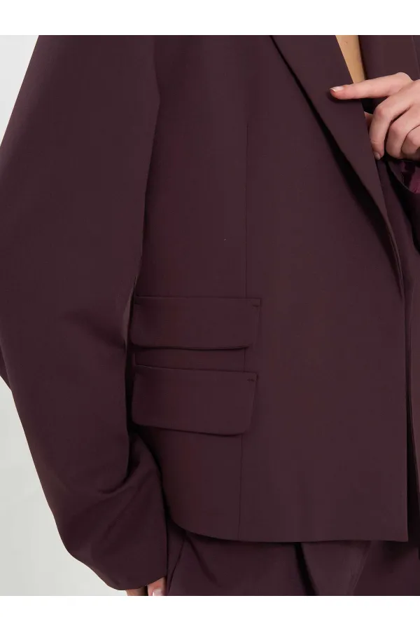 131044 Wide Shoulder Oversize Jacket