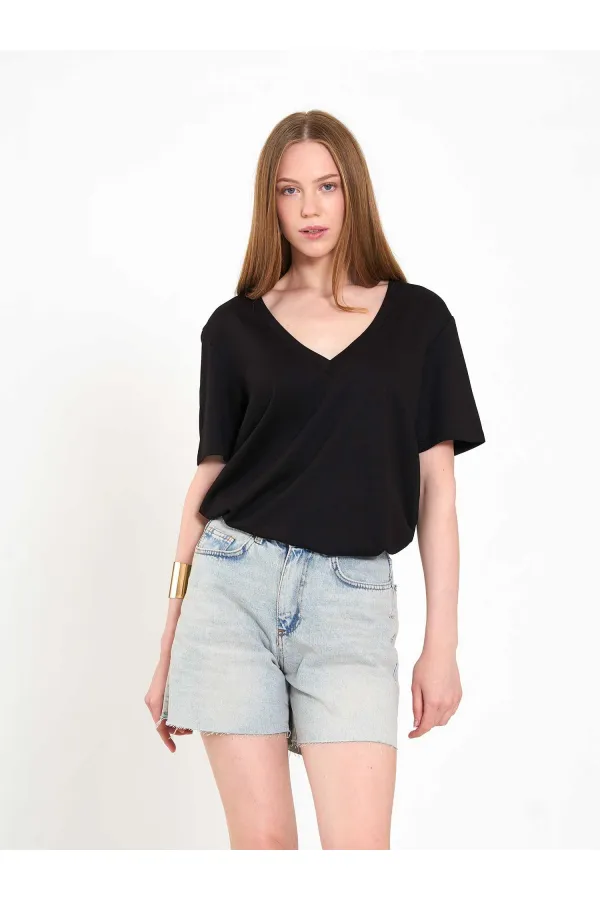 010877 Denim Mini Shorts