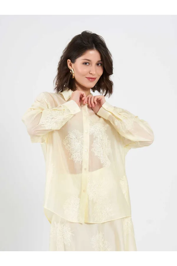 Chemise oversize brodée 080781