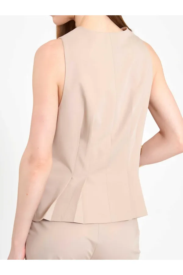 120746 Stella Waist-Fitted Vest