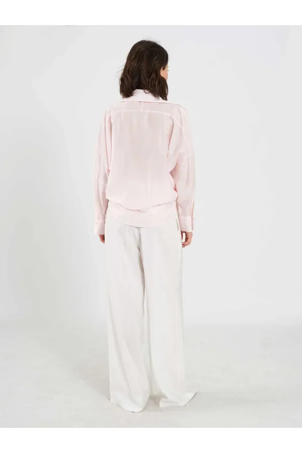 Chemise 080814 avec détail de boucle