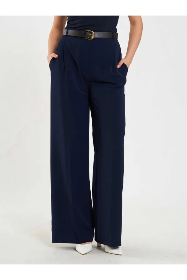 031655 Single Pleated Straight Leg Trousers