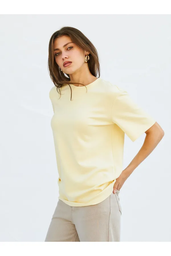 050733 Crew Neck Oversize T-Shirt