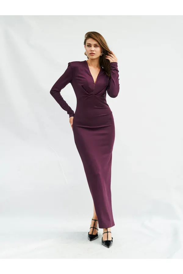 111632 Önü V Yaka Vatkalı Elbise