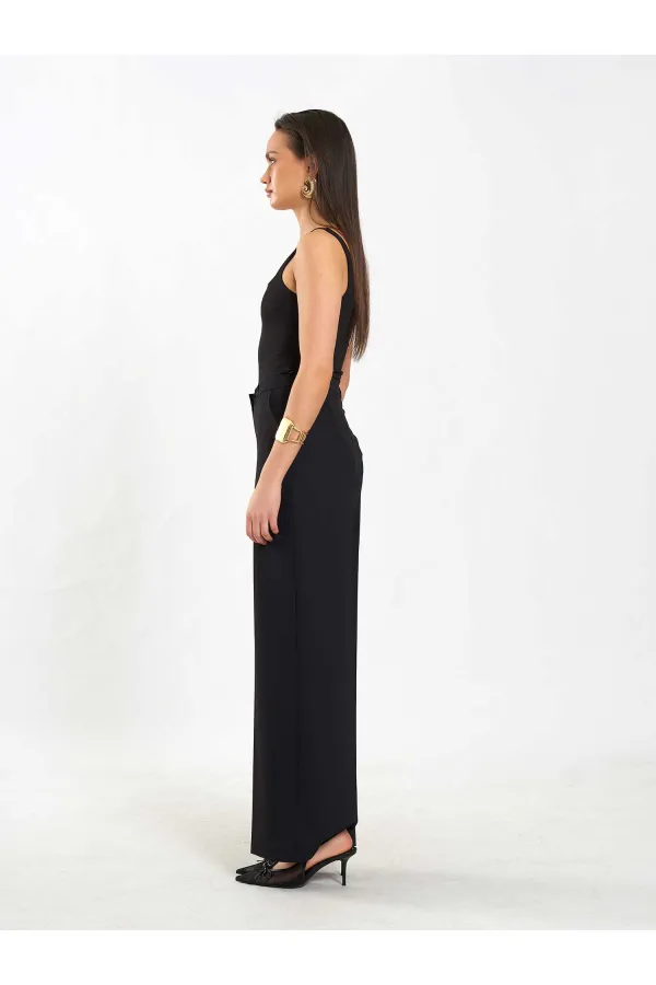 031627 Straight Leg Trousers