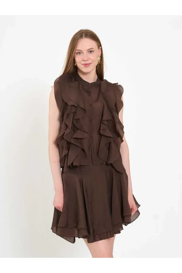 080774 Sleeveless Shirt with Ruffle Detail at Front