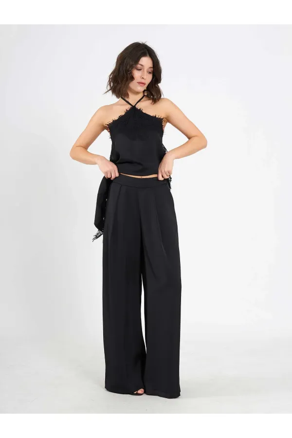 031649 Wide Pleated Satin Trousers
