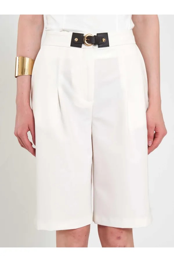 010880 Stella Bermuda Shorts with Buckle