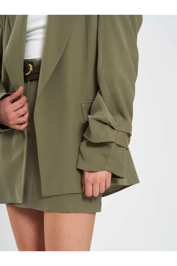 131046 Veste oversize à manches plissées