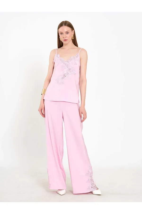 220657 Lace Detail Top and Bottom Set