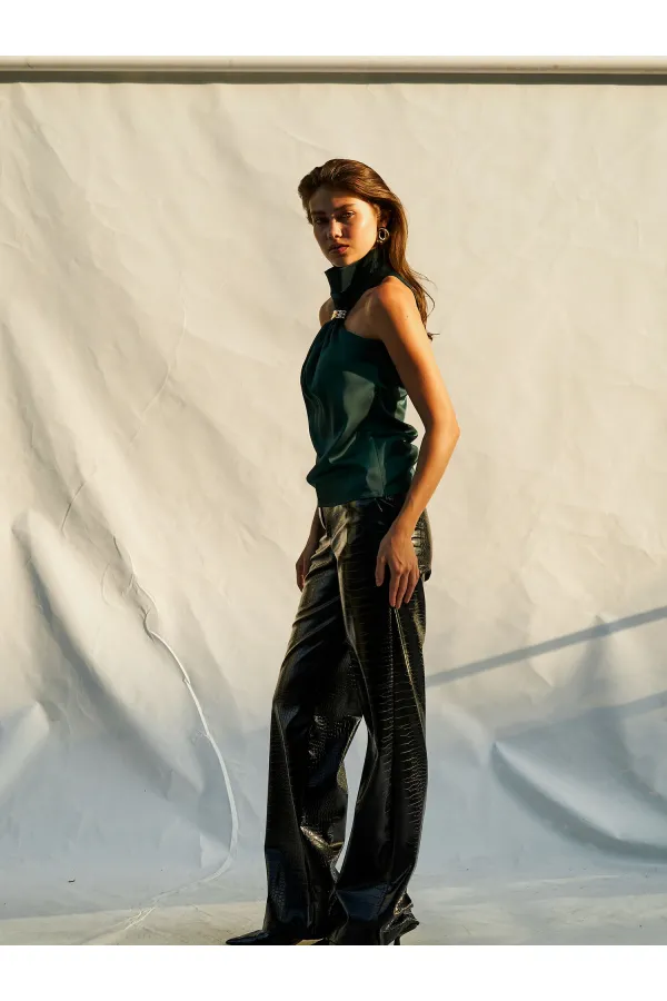 071773 Buckled Satin Blouse
