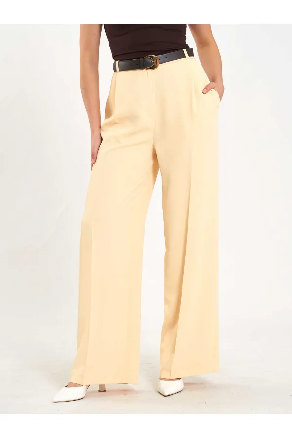 031655 Single Pleated Straight Leg Trousers