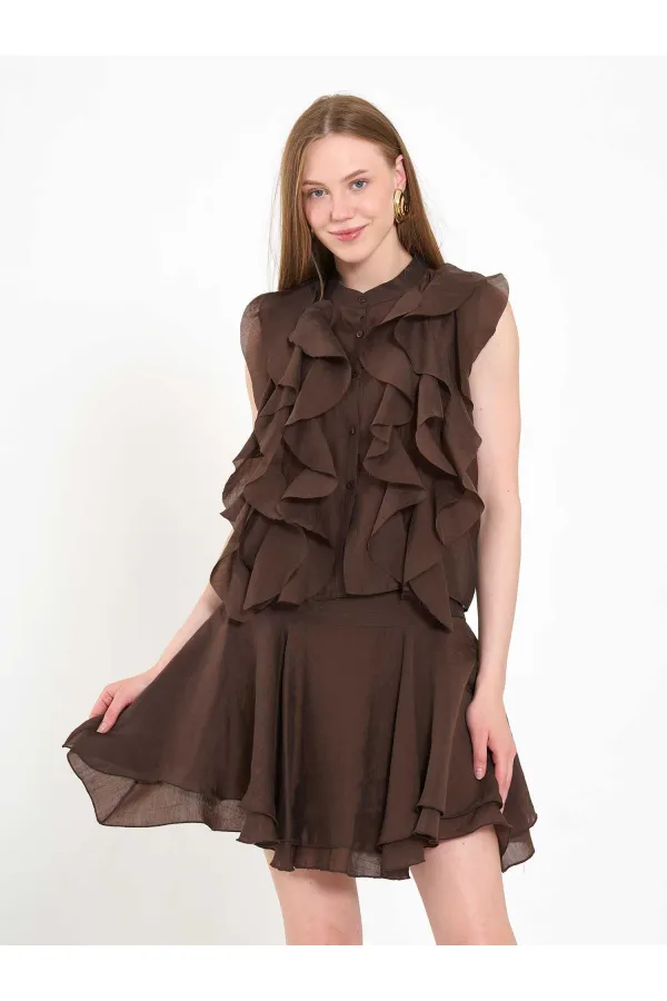 080774 Sleeveless Shirt with Ruffle Detail at Front