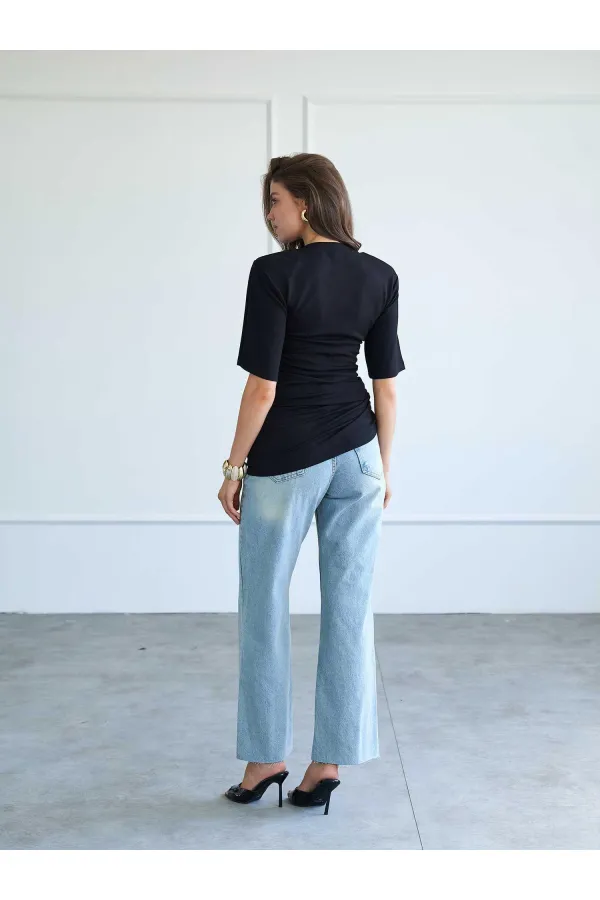 050748 Vatkalı Büzgülü T-shirt