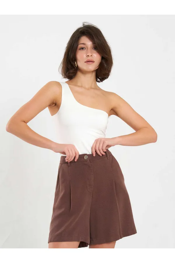 010875 Single Pleated Shorts